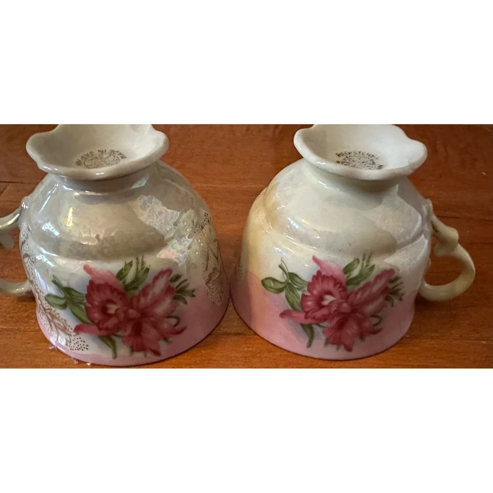 Vintage Set of 2 Japanese Teacups Pink Floral Iridescent Gold Trim‎
